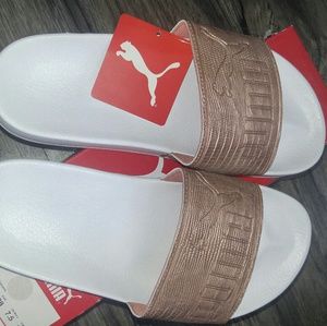 Women's PUMA Leadcat Leather Slide Size:7